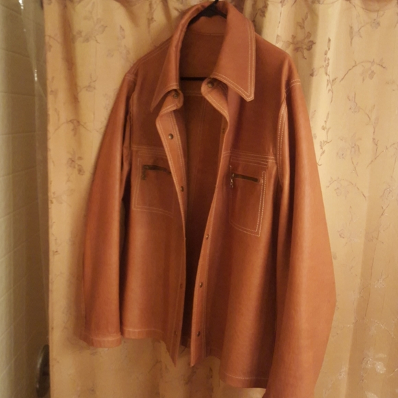 Suede & Leather reversible jacket with pockets on - Picture 3 of 5